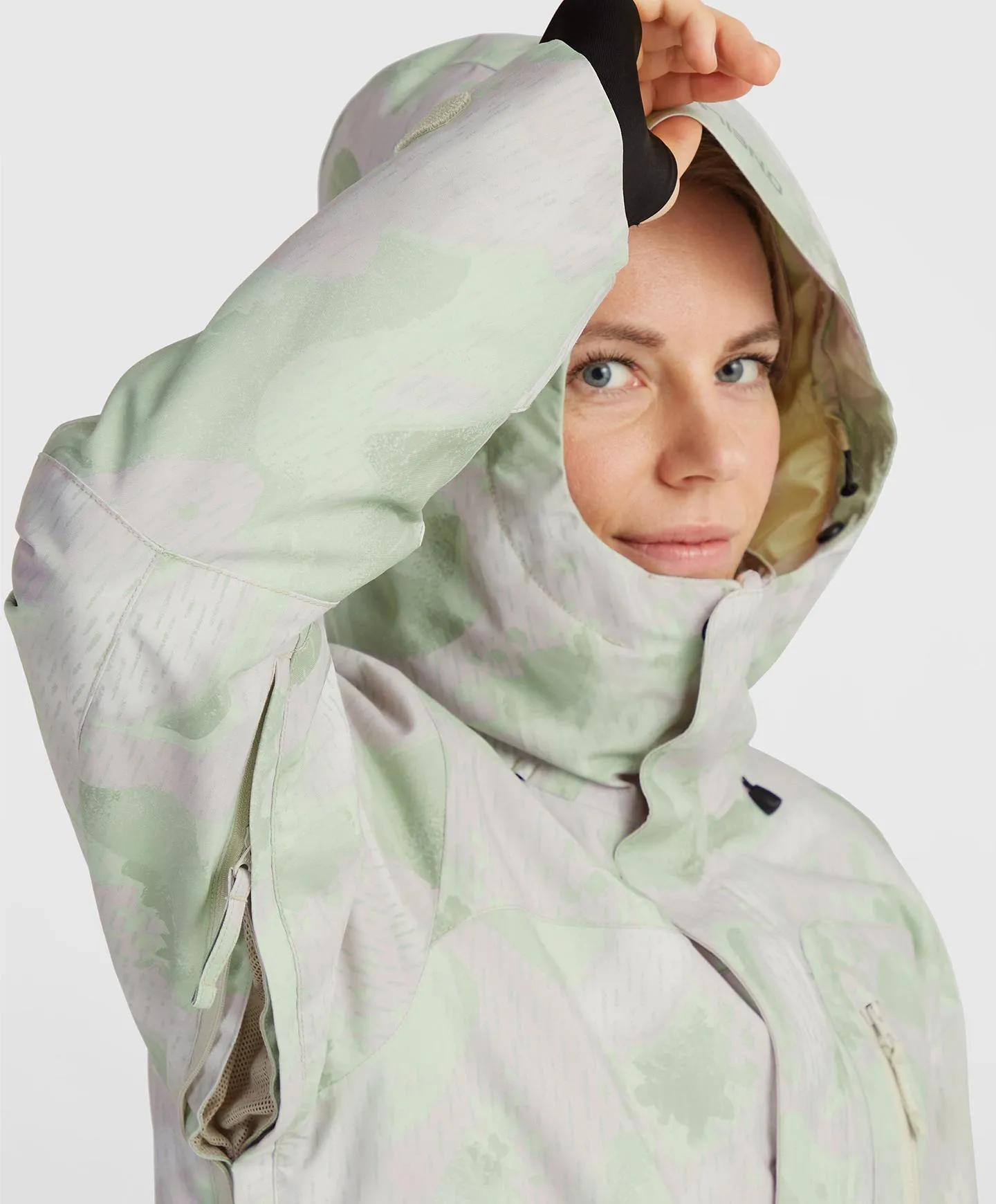 Women's Utility Hybrid Snow Jacket - Green Day Camo